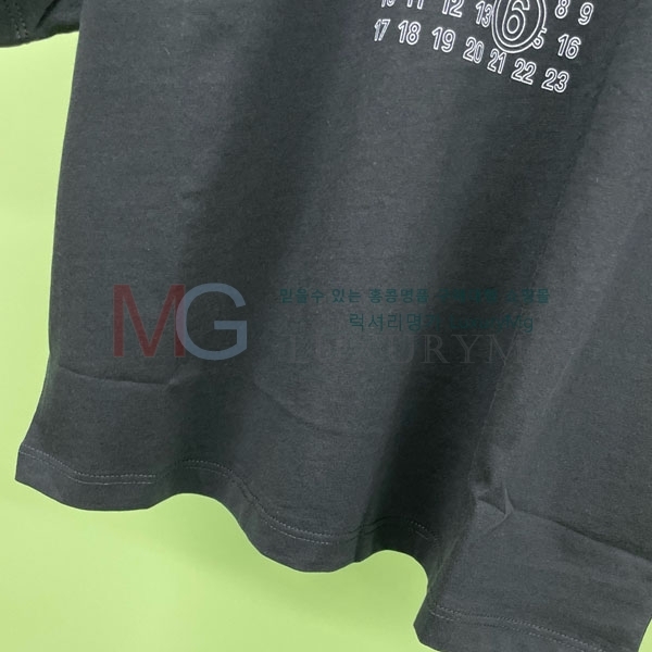   Ƽ MM2366717-2