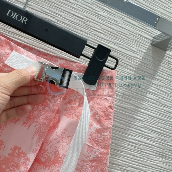    DR49784