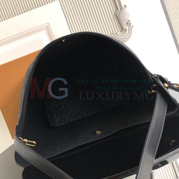 ̺  GM M13044-310