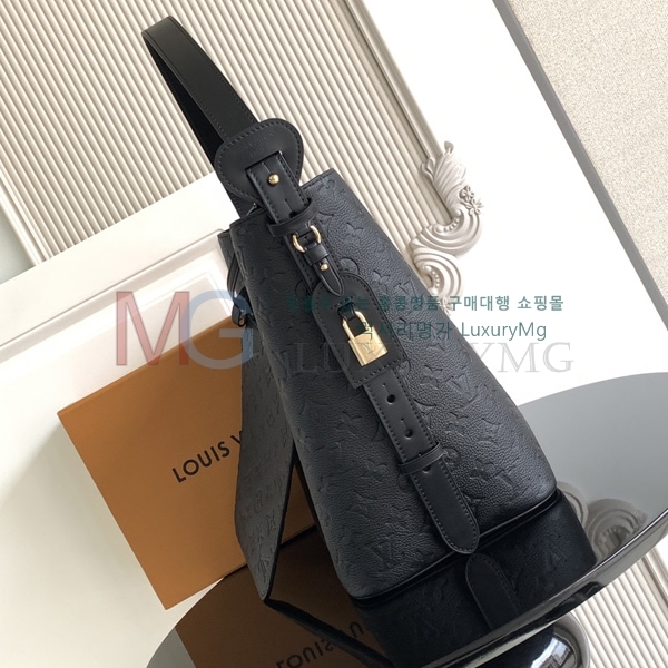 ̺  GM M13044-310