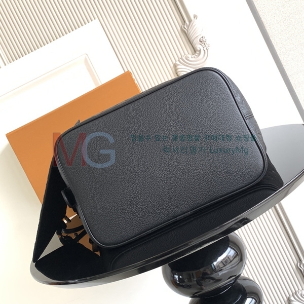 ̺  GM M13044-310