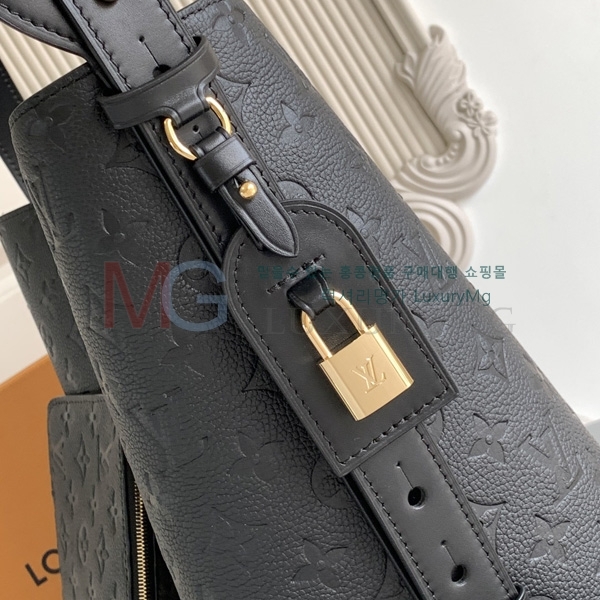 ̺  GM M13044-310
