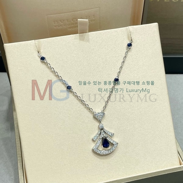 Ұ  B5625683-3