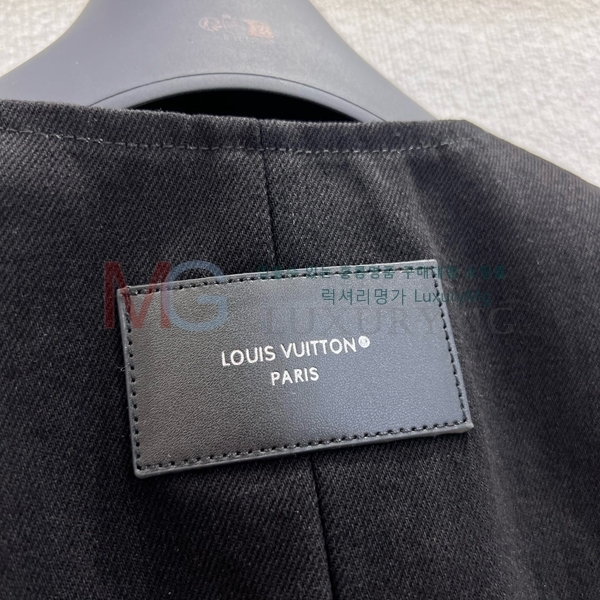  ̺  LV1953120