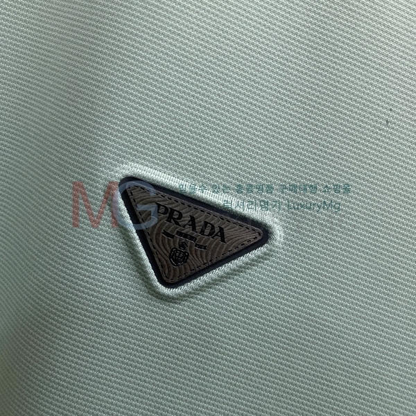   Ƽ 826175-1