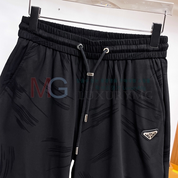   ݹ 489666-1
