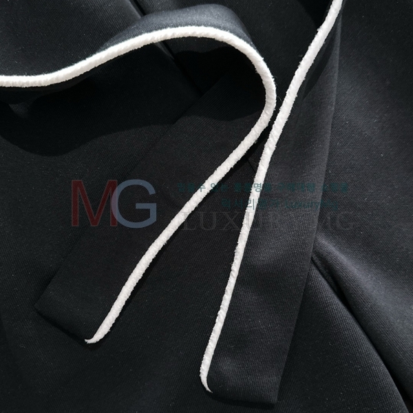   ݹ 489563-2