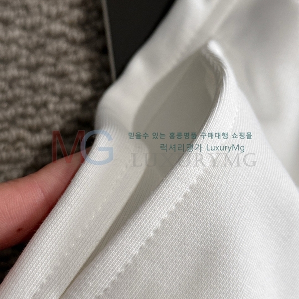   ݹ 489564-7