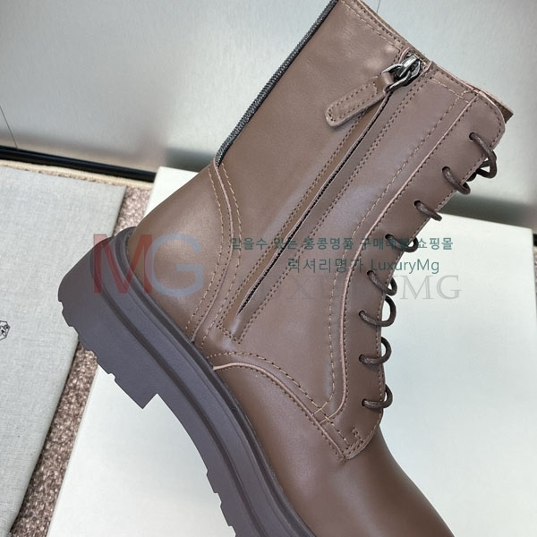  ڷ ġڸ  BC111582-3