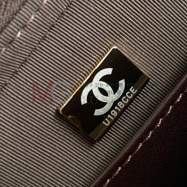 * ̴    AS5572-2