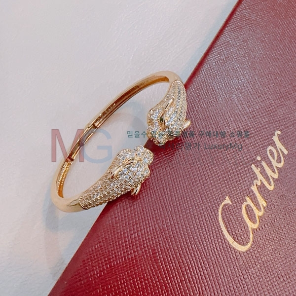  쿡  CA653678