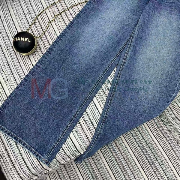  ο û LE415639-1