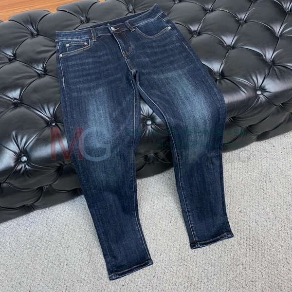   û 489910