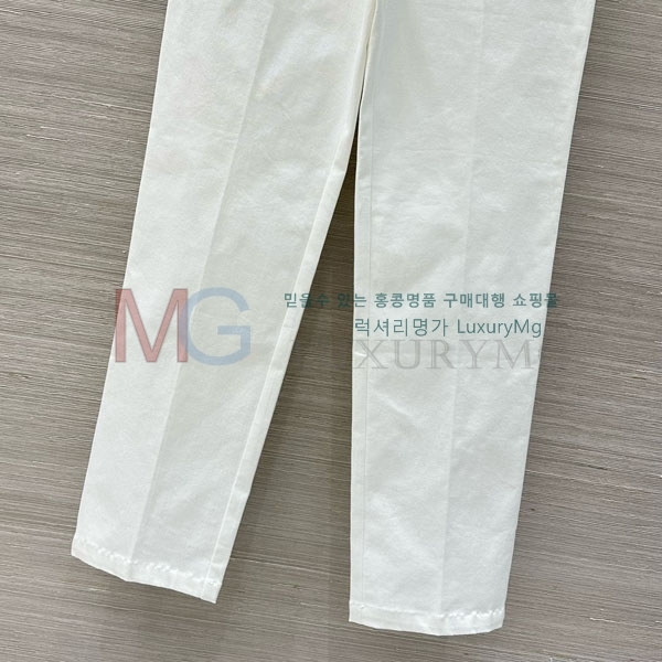 ڷ ġڸ  BC438639
