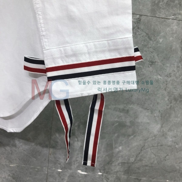    TB027702