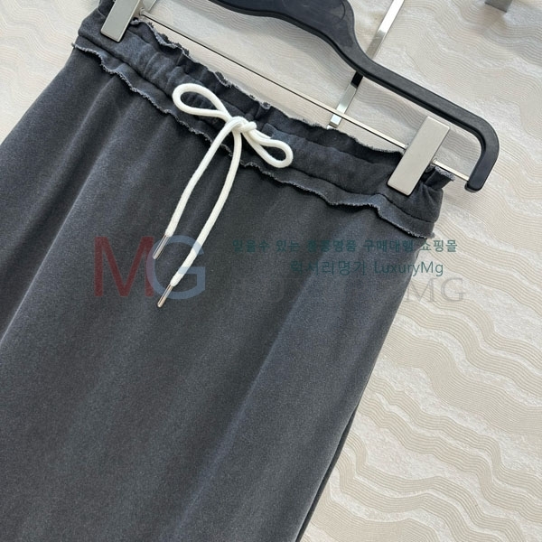  ڷ ġڸ  BC438571