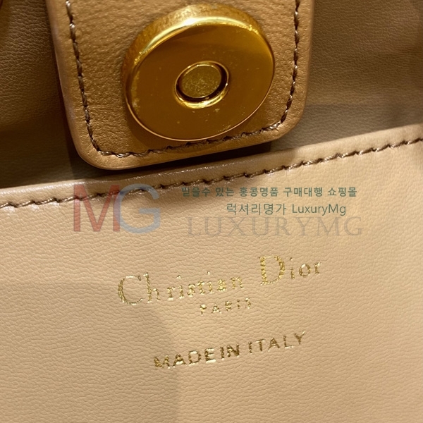  Caro  Ƽĳ ü  D907720-4