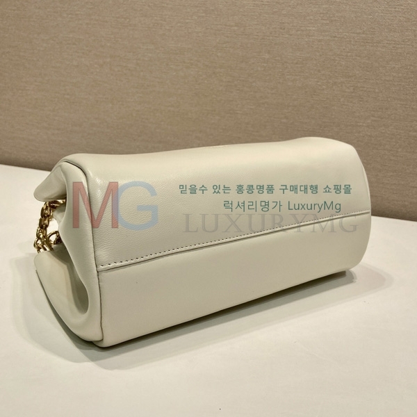   ƢƮ    1BD395-1
