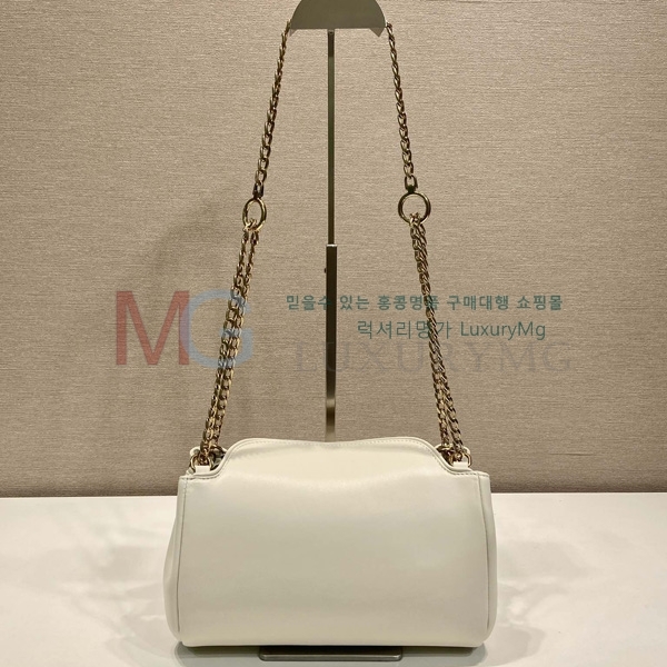   ƢƮ    1BD395-1