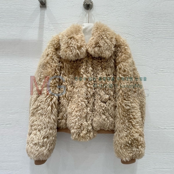  ̿̿ þ   MIU245645-1