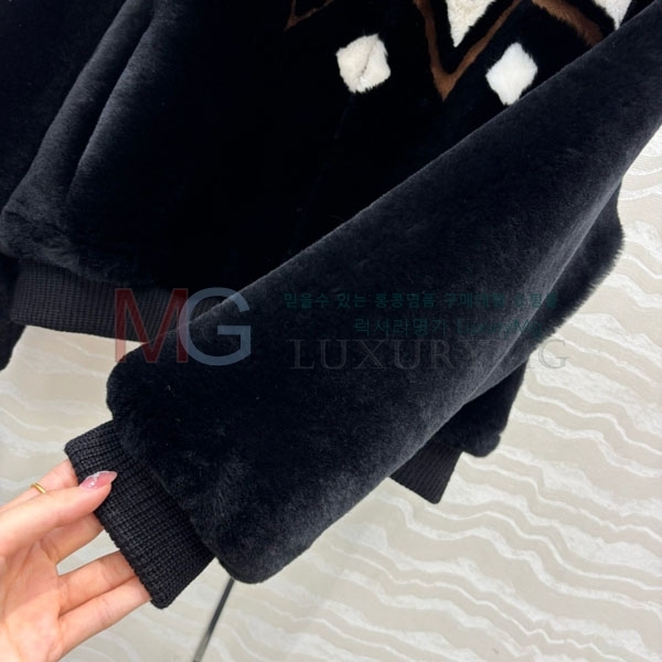   þ   GU92342340-3