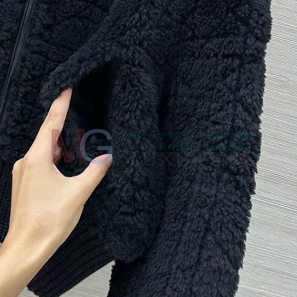   þ   DO6134054-10