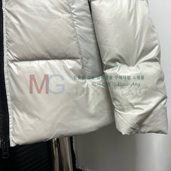  ĳٱ ٿ е CG2336472-3