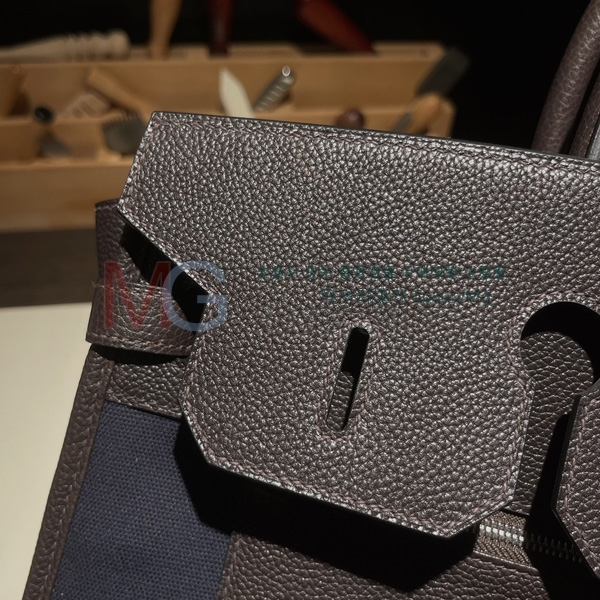 ޽ 35 Ų H240060-102