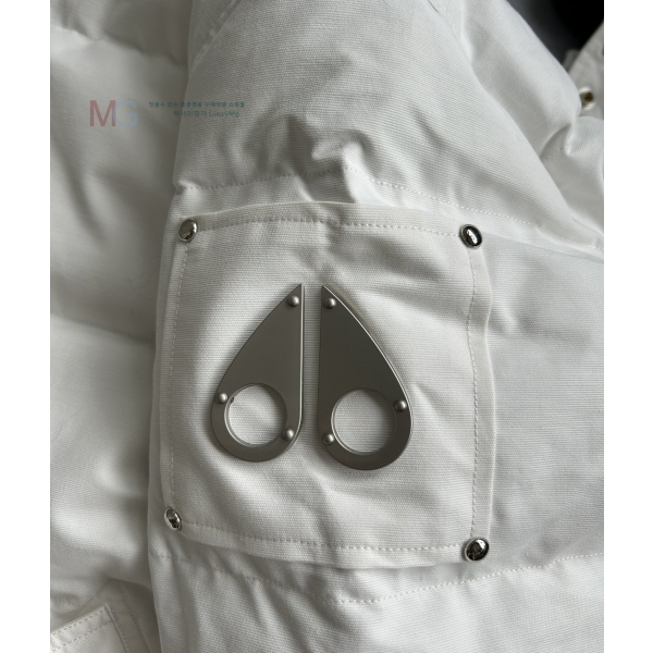  Ŭ ٿ е M68K2110252-8