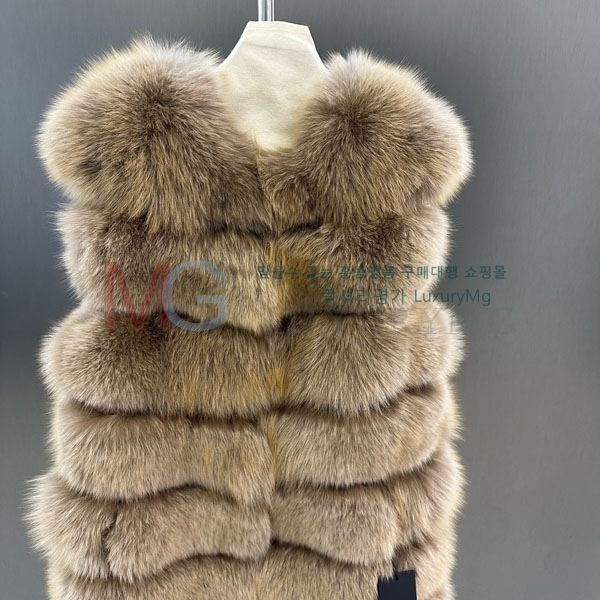   þ    FEND234008-1