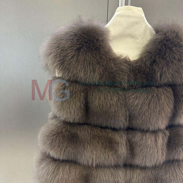   þ    FEND234008-2