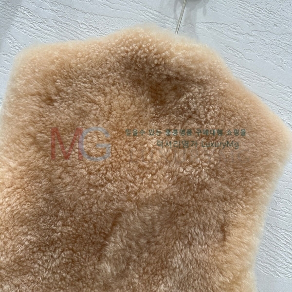  η** þ    LP23243033-2