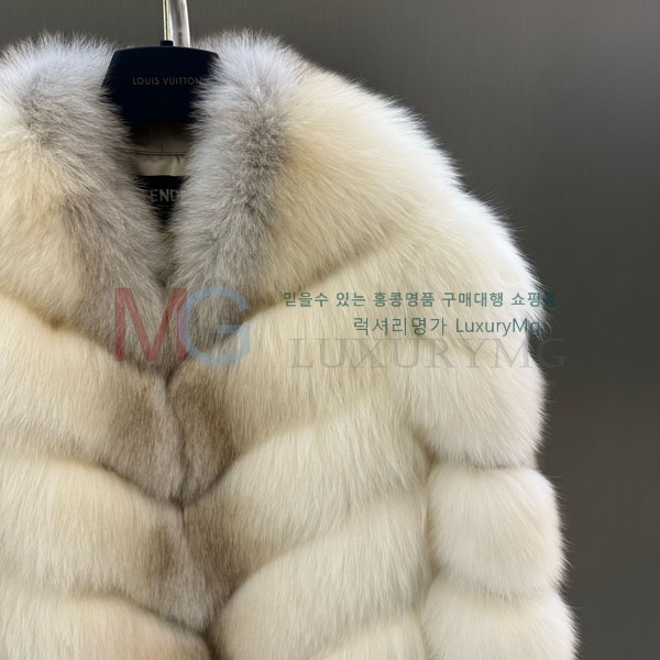   þ   FEND234008-5