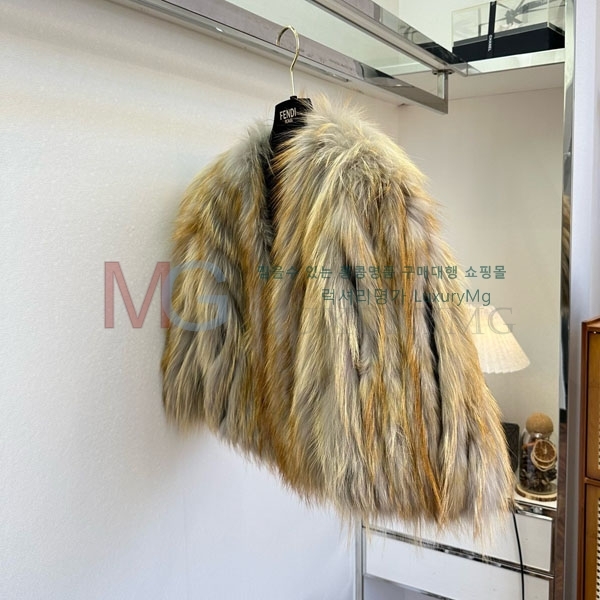   þ   FEND234507-4