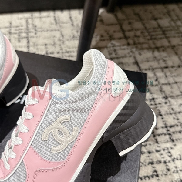  * ĳ־ Ŀ AT555033-3