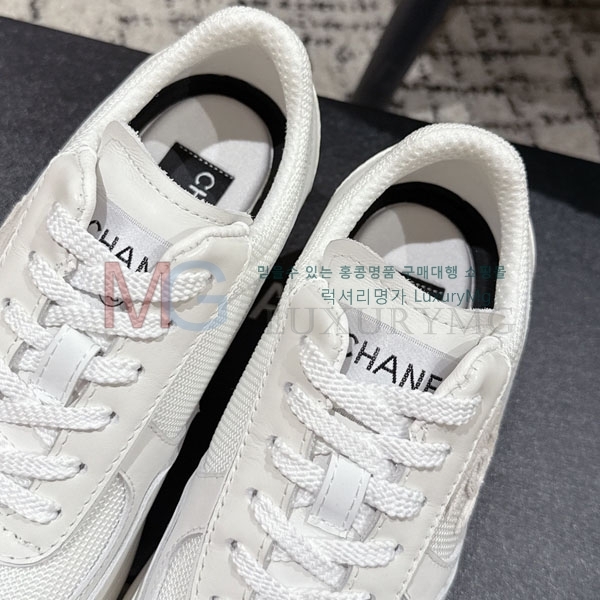  * ĳ־ Ŀ AT555033-5