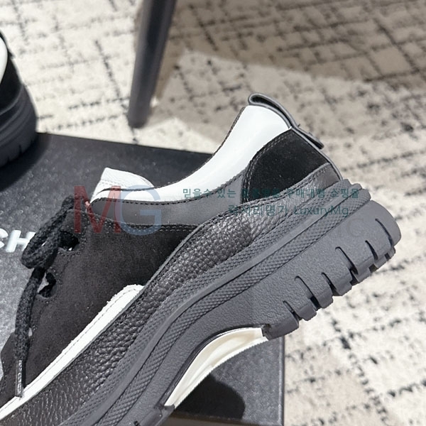  * ĳ־ Ŀ AT555035-1