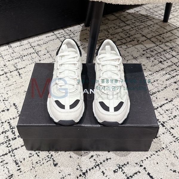  * ĳ־ Ŀ AT555036-1