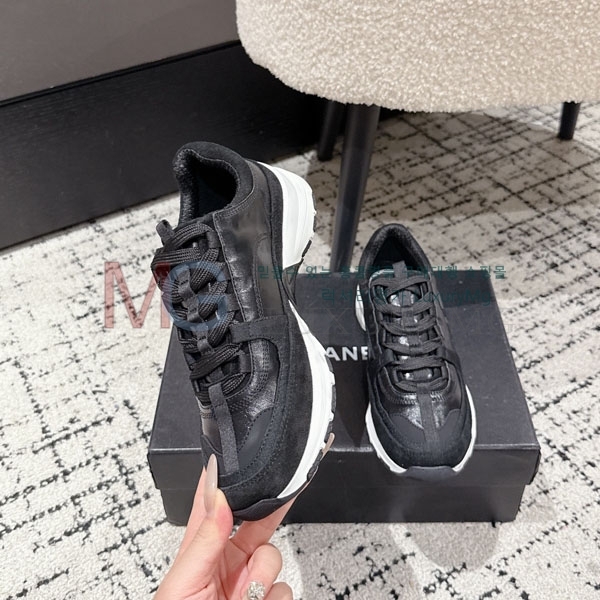  * ĳ־ Ŀ AT555036-4