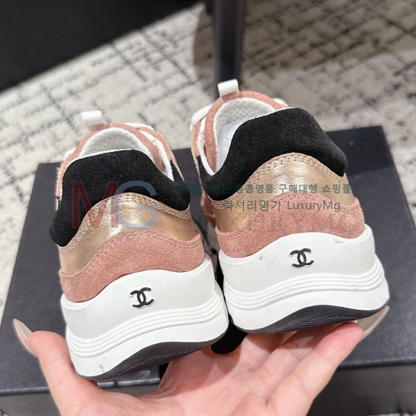  * ĳ־ Ŀ AT555036-5