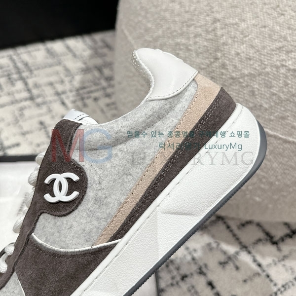  * ĳ־ Ŀ AT555038-1