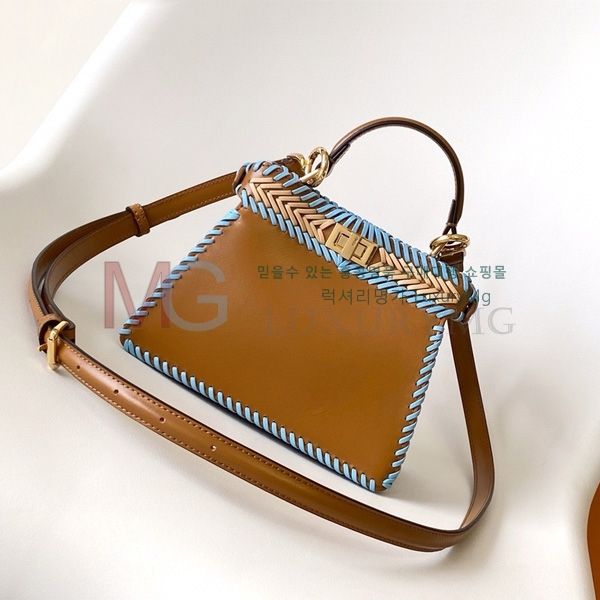  ī ̾ ڴ ̴ F0095001-3