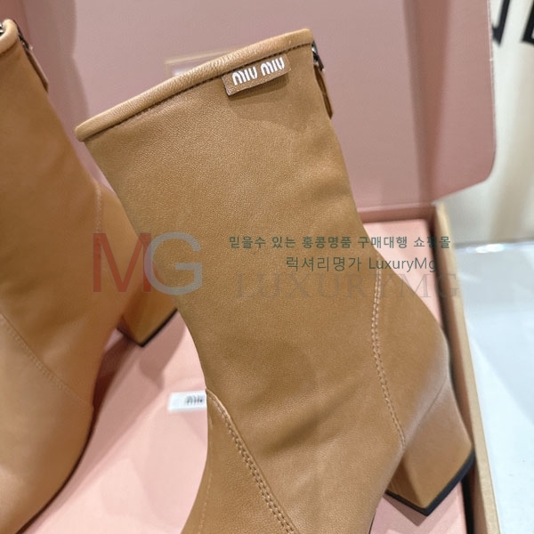  ̿̿ Ŭ  MIU660326-1