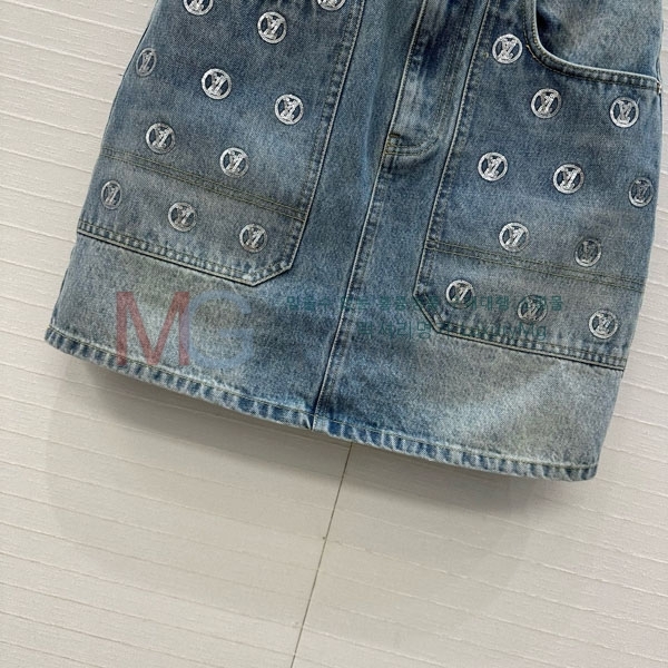 ���� ���̺��� ��ĿƮ LV313456-2