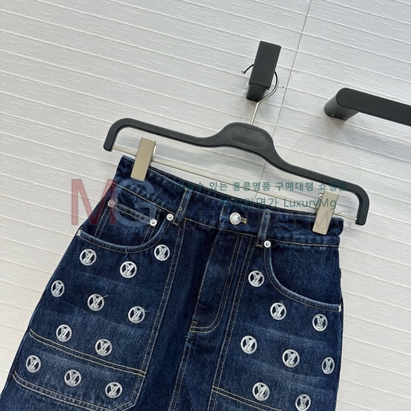 ���� ���̺��� ��ĿƮ LV313456-3