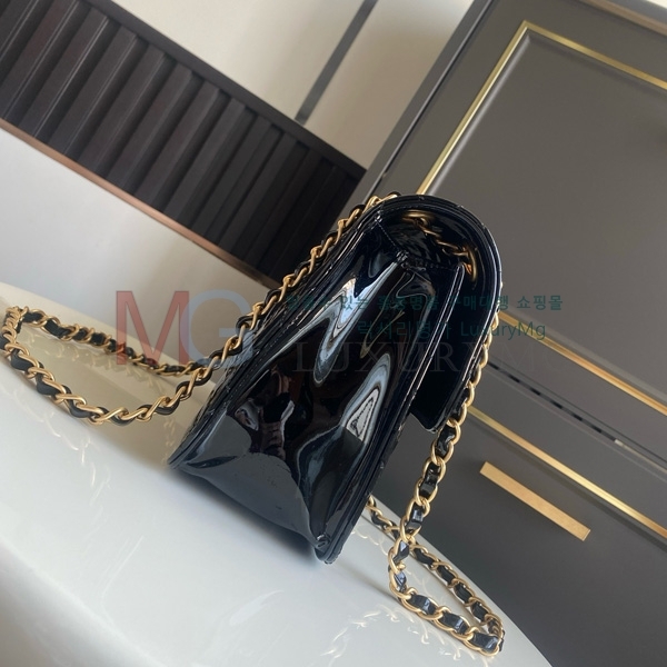 * 5B ÷  ü  AS5695-1