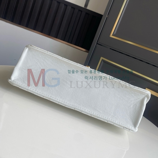 * 5B ÷  ü  AS5695-2