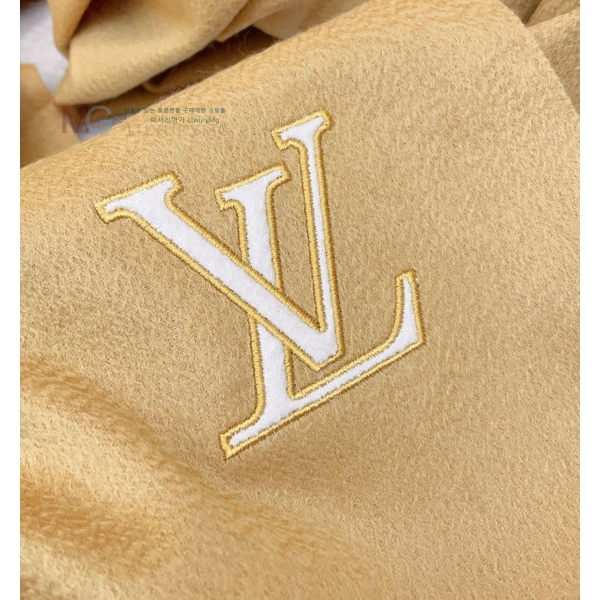 ̺ ÷/ī L82817369-2