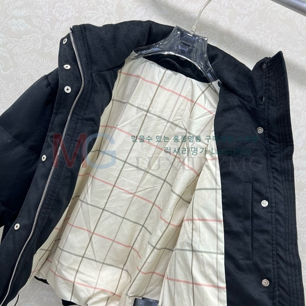 ���� �η�**�� �ٿ� �е� LP31055-15