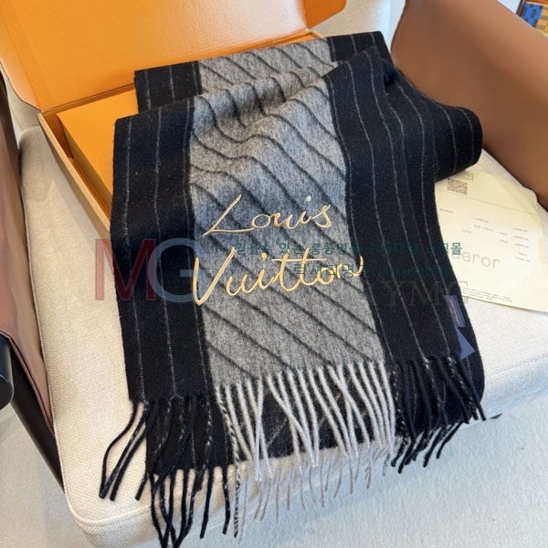 ̺ ÷/ī L82817372-2